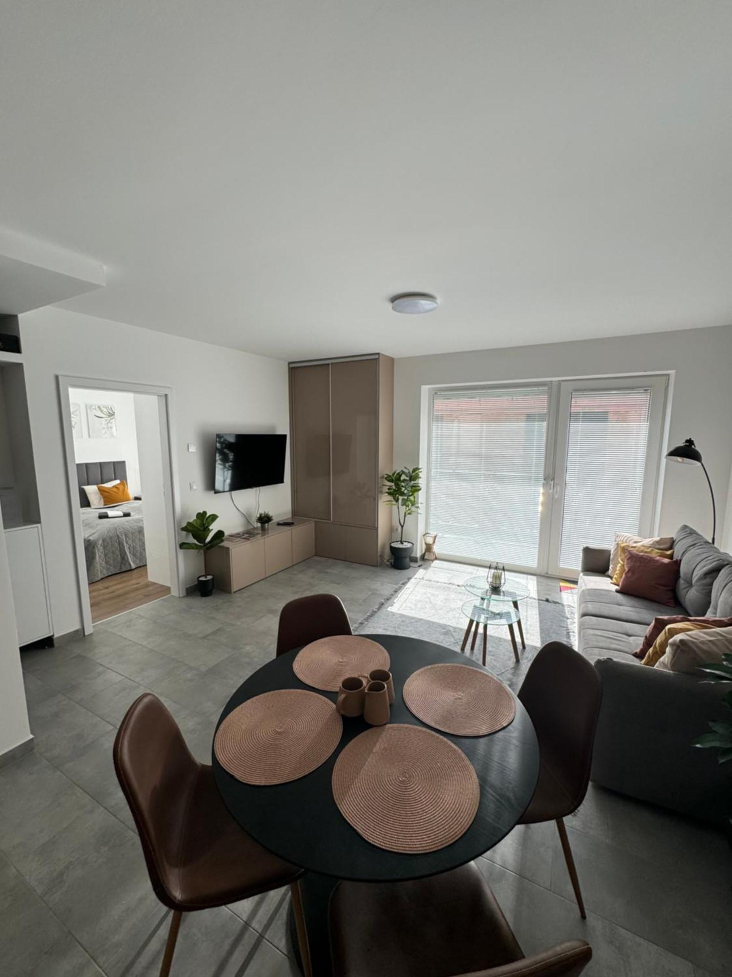 Hello 5C Apartman - Pětikostelí Exteriér fotografie